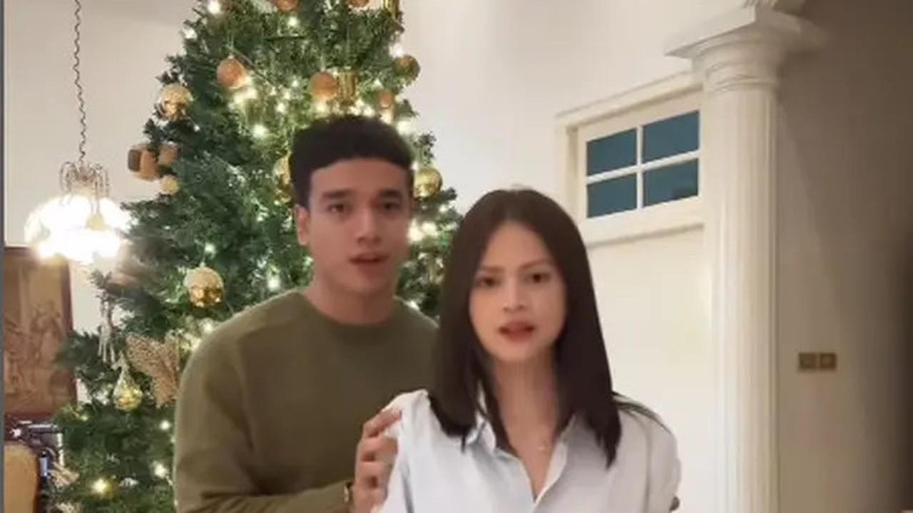 6 Potret Artis Bareng Pacar di Momen Natal 2024, Lyodra -- Randy Martin Makin Lengket