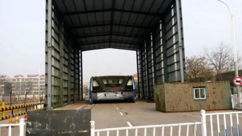 Begini Nasib "Bus Ngangkang" Anti Macet Asal China