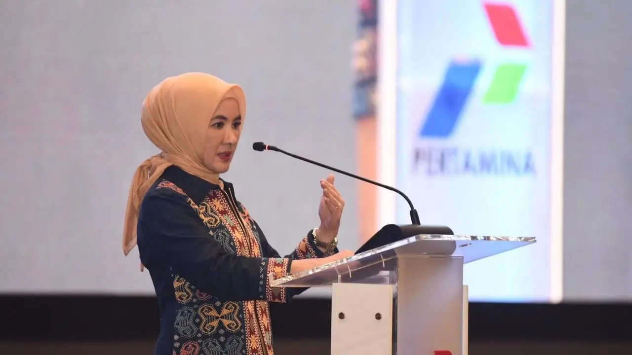 Direktur Utama Pertamina Nicke Widyawati di acara Sosialisasi & Penandatanganan Pathway Pertamina Net Zero Emission (NZE) Road Map 2022-2060 yang diselenggarakan di Gedung Grha Pertamina, Jakarta pada (6/10/2022)