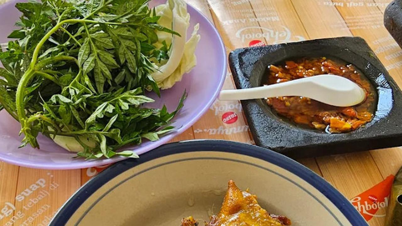 Rekomendasi Tempat Makan Ayam Goreng di Semarang