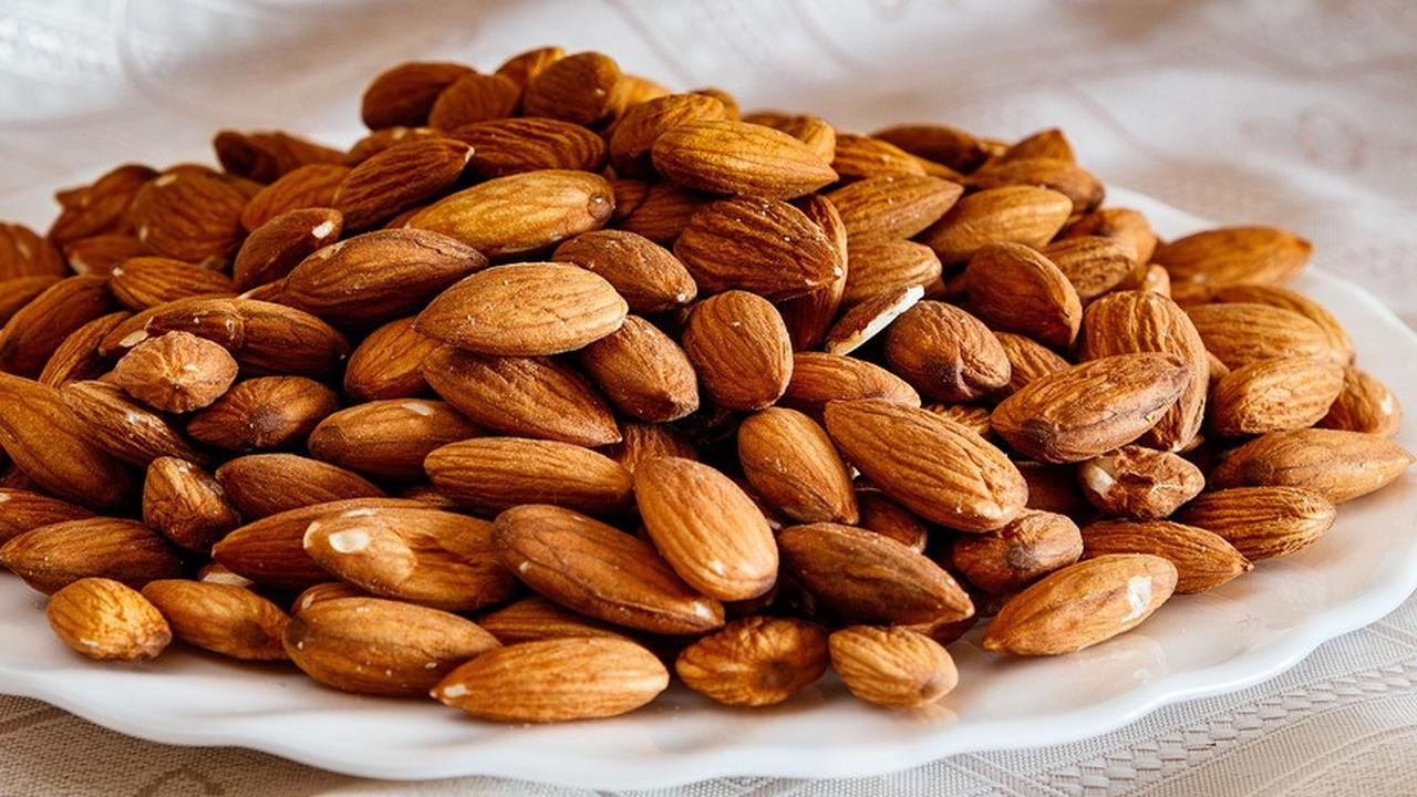 10 Manfaat Rendaman Kacang Almond untuk Anak, Mendukung Perkembangan Otak