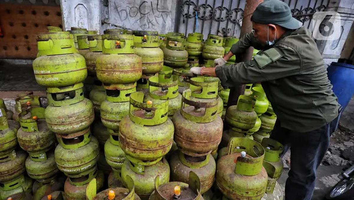Ungkapan "Jangan Ganggu Kemiskinan Kami" Viral, Bentuk Kekecewaan Kelangkaan Gas 3 Kg
