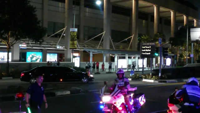 Limosin Kim Jong-un saat tiba di Marina Bay Sands Hotel Tower 3 pada 11 Juni 2018 sekitar pukul 21.45 waktu setempat. (Rizki Akbar Hasan/Liputan6.com)