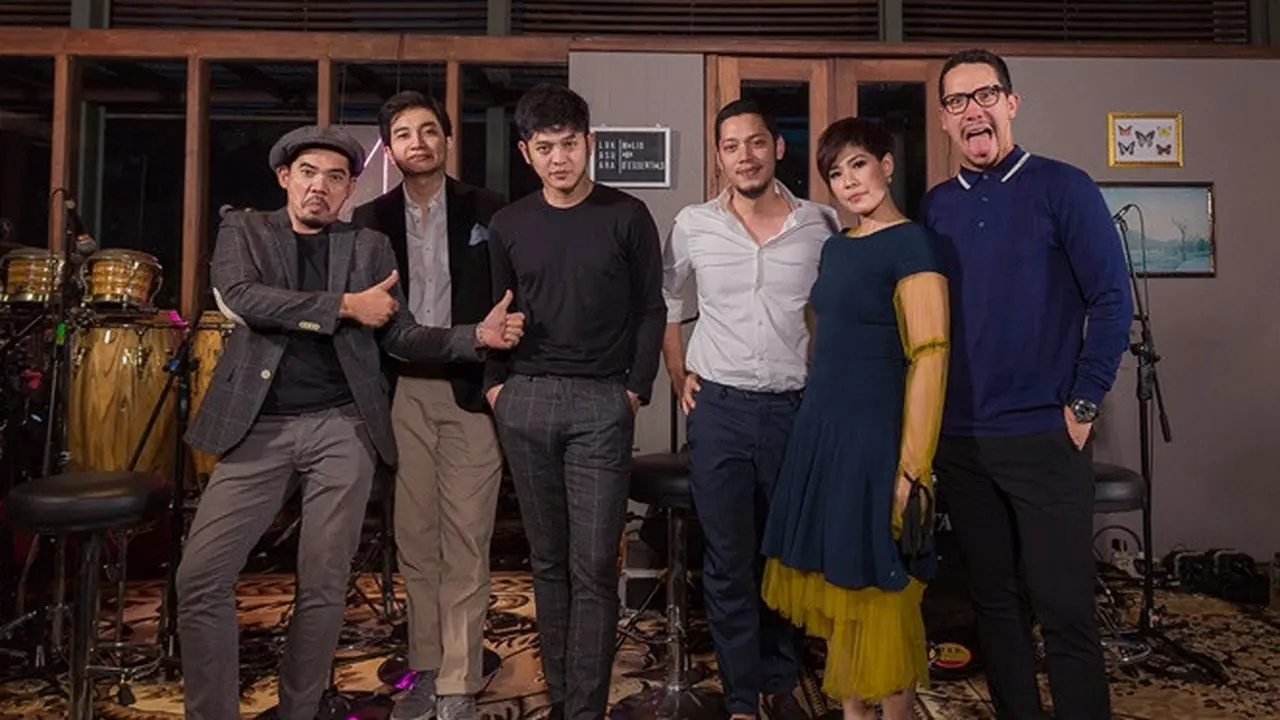 7 Potret Kebersamaan MALIQ & D'Essentials, 17 tahun berkarya di Industri Musik Tanah Air