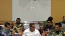 Rapat kerja antara Kemenhan dan Komisi I membahas permohonan pergeseran anggaran Kemenhan dan TNI tahun 2017, Jakarta, Kamis (13/4). (Liputan6.com/Johan Tallo)