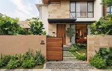 11 Inspirasi Pagar Tembok Warna Earthy Agar Rumah Terlihat Adem untuk Berbagai Gaya Rumah