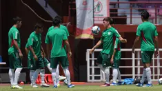 Timnas Meksiko U-17 mengikuti latihan resmi di lapangan Thor, Surabaya, Jawa Timur, Senin (20/11/2023). (Doc. LOC WCU17/NFL)