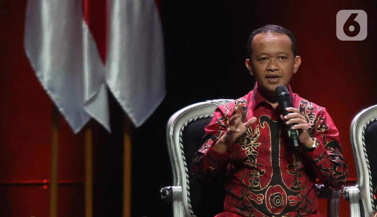 Kepala BKPM Bahlil Lahadalia menyampaikan paparan saat diskusi panel V Rakornas Indonesia Maju antara Pemerintah Pusat dan Forum Koordinasi Pimpinan Daerah (Forkopimda) di Bogor, Rabu (13/11/2019). Panel V itu membahas penyederhanaan regulasi dan reformasi birokrasi. (Liputan6.com/Herman Zakharia)