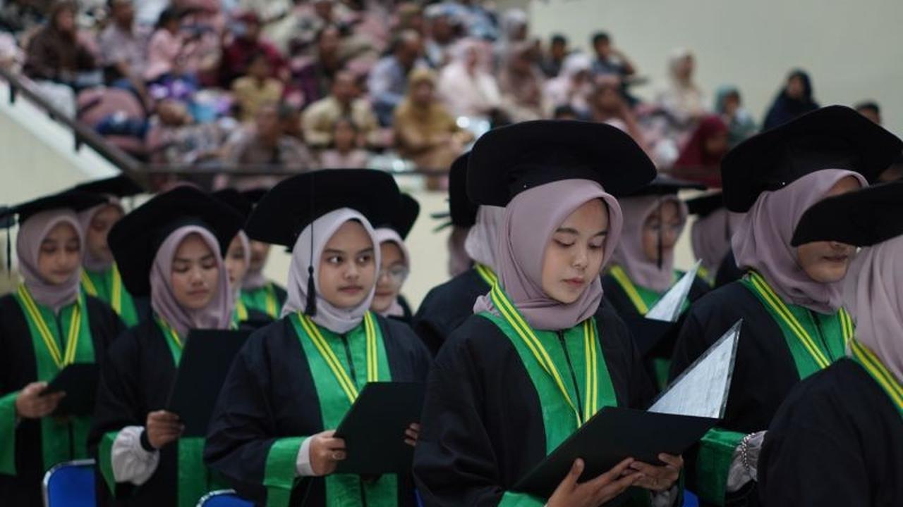 Menimbang Ulang Relevansi Program Studi: Antara Pendidikan Akademik dan Kebutuhan Industri