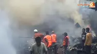 [VIDEO] Kebakaran Hanguskan Gudang Penyimpanan BBM di Koja