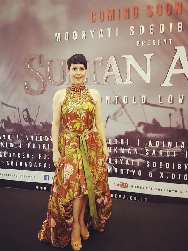 Jadi Pembantu di Sinetron Samudra Cinta, Ini 6 Gaya Cetar Meriam Bellina