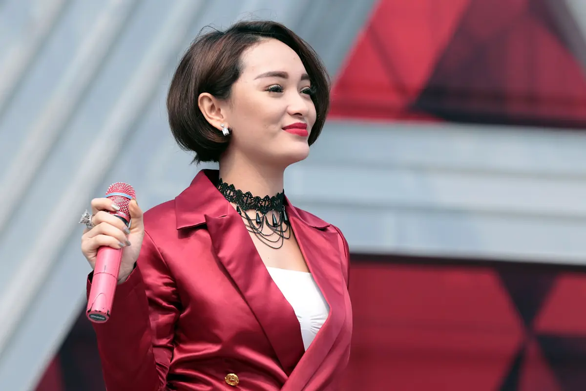 [Bintang] Zaskia Gotik