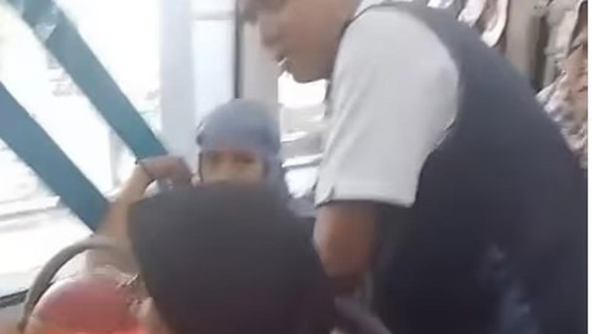 Fakta di Balik Video Viral Emak-emak Dituduh Copet di Bus