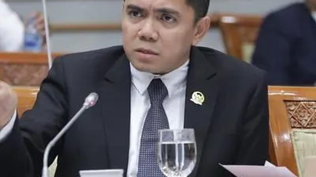 TOP NEWS: Arteria Vs Sahroni Ribut Adu Mulut di DPR | Fraksi PDIP Sewot Semprot Kapolri 'Istimewa