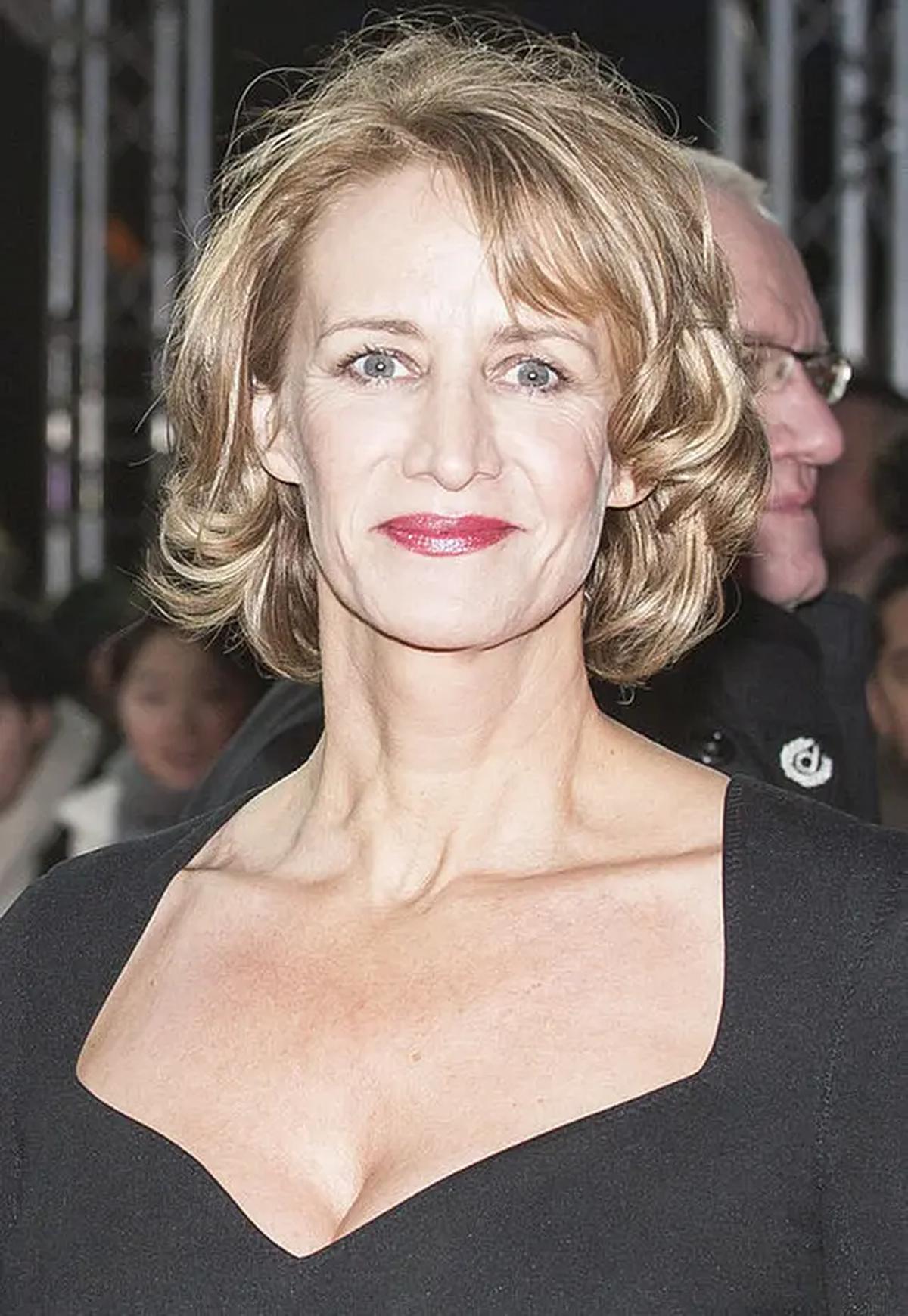 Janet McTeer (wikipedia.org)