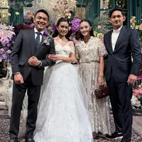 Sederet Tamu Artis yang Hadir di Pernikahan Namira Adjani Putri Alya Rohali. [@ririndwiariyanti]