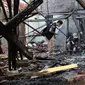 Getaran ledakan di rumah kosong milik warga Kebumen, Jawa Tengah, terasa hingga radius 500 meter dan 23 rumah terdampak. (Liputan6.com/Muhamad Ridlo)