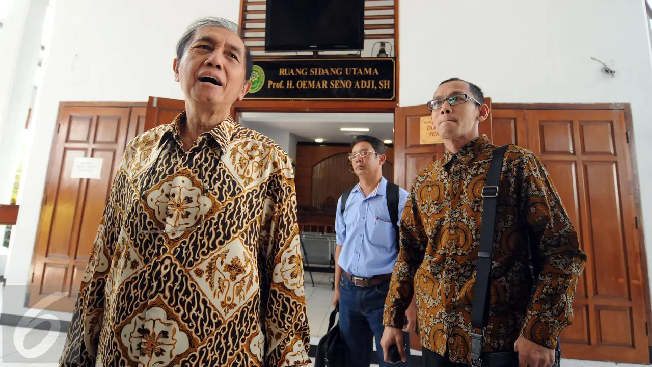 20150827-Hakim Absen, Sidang PK Praperadilan Hadi Poernomo Kembali Ditunda-Jakarta