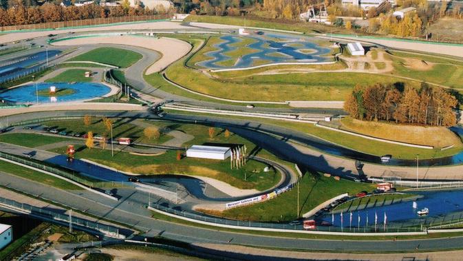 Sachsenring Jerman : Sachsenring Sirkuit Kecil Yang Rumit ...