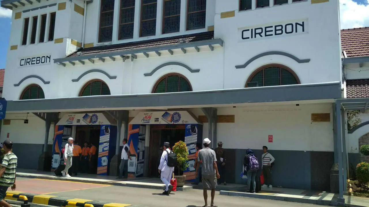 Buruan, Ribuan Tiket Kereta Api Dari Daops 3 Cirebon Masih Tersedia