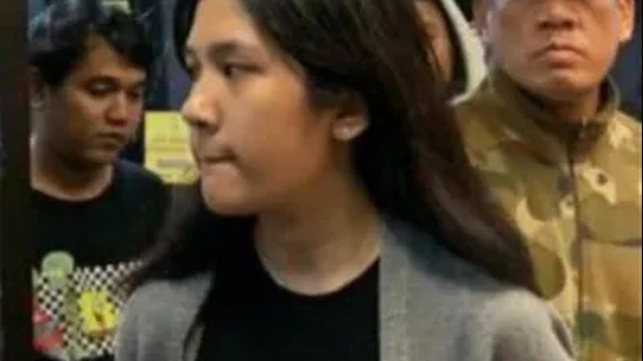 Sosok dan latar belakang Ghisca akhirnya terkuak. Dia ternyata mahasiswa Fakultas Manajemen Universitas Trisakti. Kabar tersebut diungkap akun X @humbugxyloto.