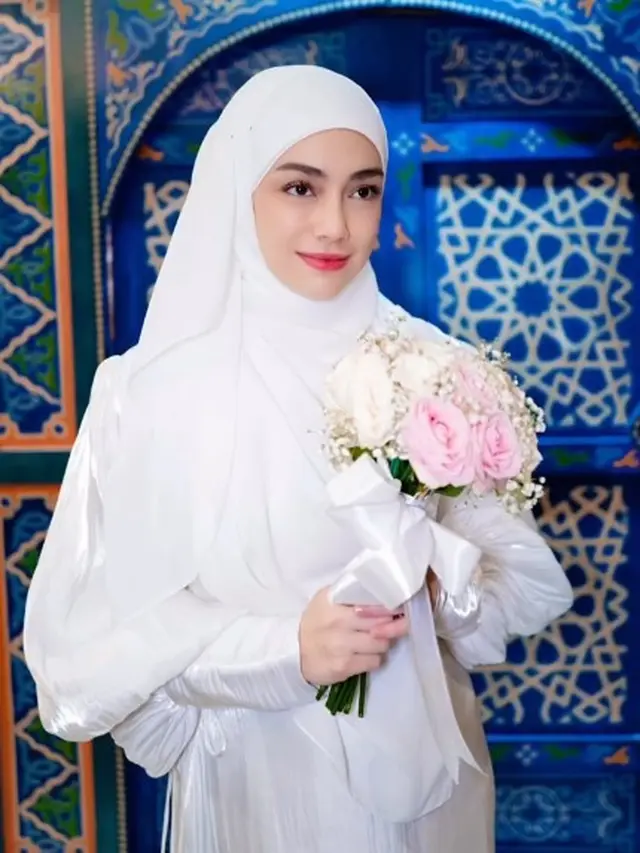 Celine Evangelista kenakan hijab (Instagram/celine_evangelista)