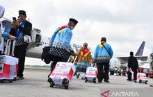 Dua Calon Haji Embarkasi Palembang yang Tertunda Akhirnya Berangkat ke Tanah Suci