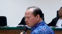 Sutan Bhatoegana Enggan Jelaskan Wanita Penerima Dana Dugaan Suap
