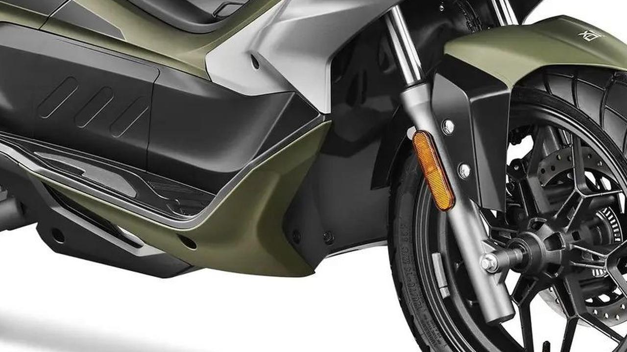Jika Anda berencana untuk membeli motor Honda ADV 160, sebaiknya periksa berapa besar pajak yang harus dibayarkan. Berikut adalah perhitungannya, seperti yang dilaporkan oleh berbagai sumber pada hari Senin (10/6/2024)