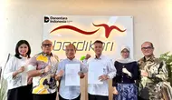 Tekan Biaya Pakan, Berdikari Salurkan 5.000 Ton SBM ke Peternak Rakyat