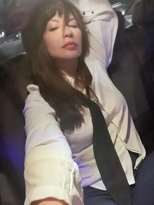 Tamara juga kembali merepost unggahan dari pengacara kondang tersebut dan mengucapkan terima kasih atas sarannya.  [Instagram/tamarableszynskiofficial]