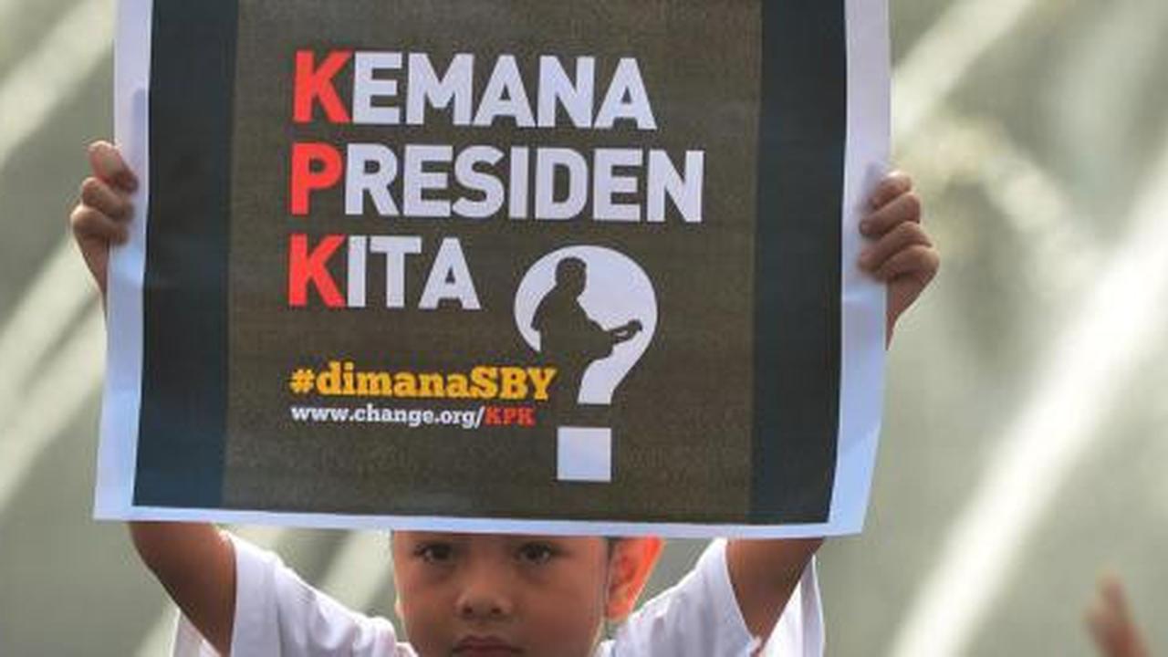 SBY pilih ke London daripada urusi bentrok di dalam negeri