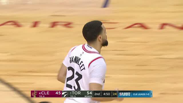 Berita video game recap NBA 2017-2018 antara Cleveland Cavaliers melawan Toronto Raptors dengan skor 128-110.