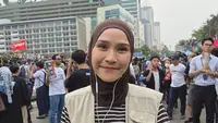 Zaskia Adya Mecca Ikut Demo 28 Oktober di Bundaran HI, Bawa Ambulans hingga Logistik Aksi