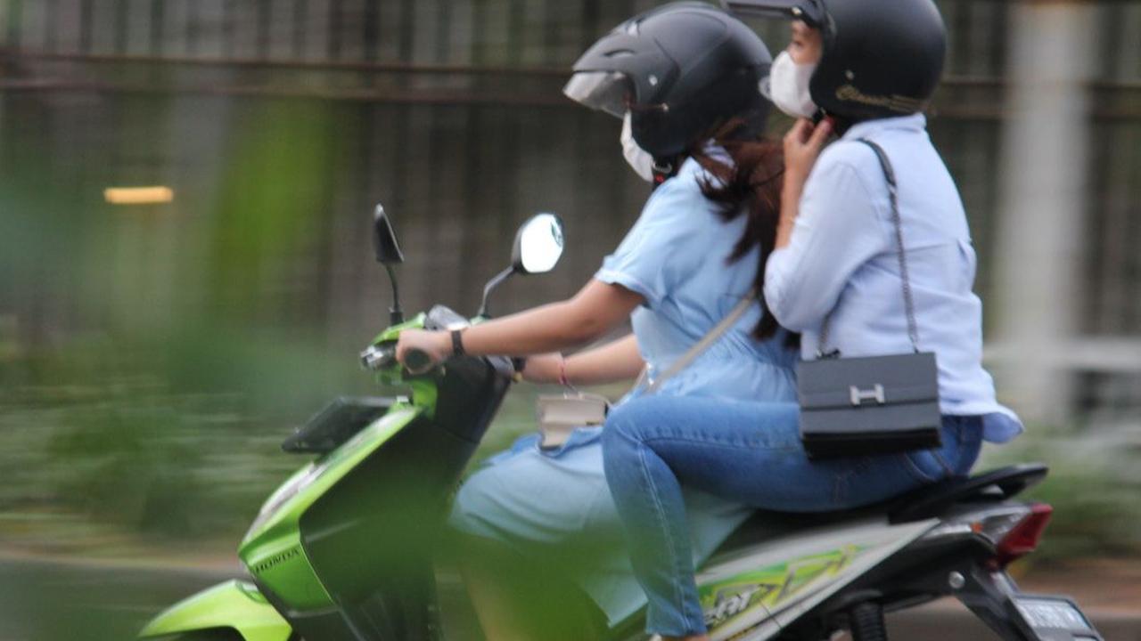 Prediksi OJK: Permintaan Kredit Motor Tumbuh Melambat di 2024