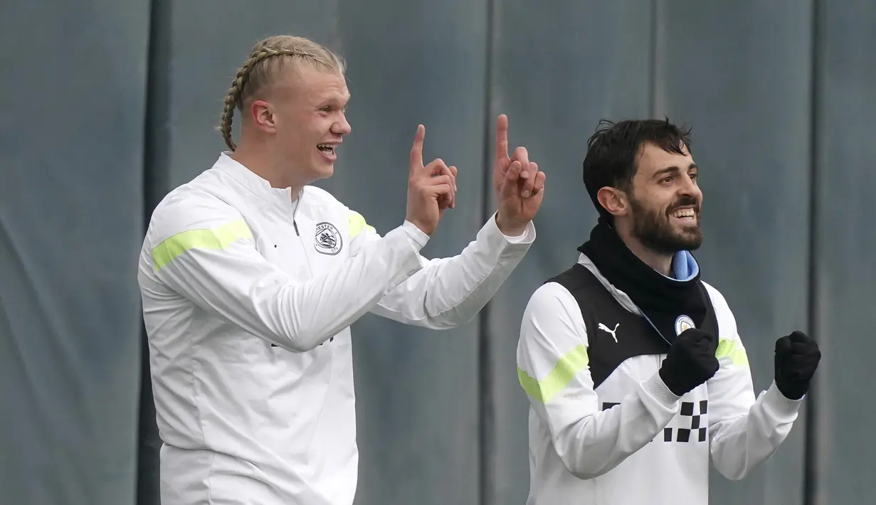 Erling Haaland pernah memainkan tujuh laga melawan Bayern namun belum pernah menang sama sekali. Akan tetapi Haaland punya rekor bagus karena mampu bikin lima gol dalam tujuh pertemuan tersebut. (AP/PA/Mike Egerton)