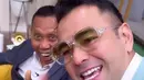 <p>Raffi Ahmad antusias melepas rindu dengan seniornya di bidang presenting. Melalui akun Instagramnya, dia memperlihatkan momen saat berjumpa kembali dengan Tukul Arwana.&nbsp;(Foto: Instagram/ raffinagita1717)</p>