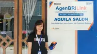 Pemilik Aquila Salon, Siaparia Butarbutar, terdorong menjadi mitra BRI karena ingin mempermudah akses layanan keuangan bagi warga Desa Sioban, Kecamatan Sipora Selatan, Kabupaten Kepulauan Mentawai.