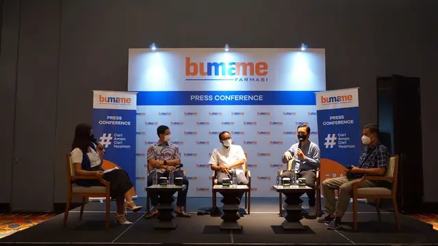 Putu Aditya di sela-sela jumpa pers yang digelar Bumame Farmasi di Conrad Hotel, Nusa Dua, Bali, 3 November 2021.