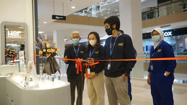 Hadir di Gandaria City