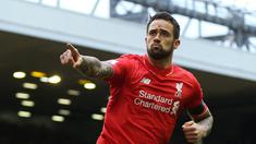 Ekspresi Danny Ings setelah mencetak gol ke gawang Norwich City dalam laga Liga Premier Inggris di Stadion Anfield, Liverpool, Minggu (20/9/2015). (Action Images via Reuters/Alex Morton)