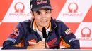 Pembalap Repsol Honda, Dani Pedrosa menghadiri sesi konferensi pers jelang MotoGP Jerman di Hohenstein-Ernstthai, Kamis (12/7). Keputusan pensiun pembalap Spanyol ini sangat disayangkan oleh rekan-rekan dan penggemarnya. (Jan Woitas/dpa via AP)