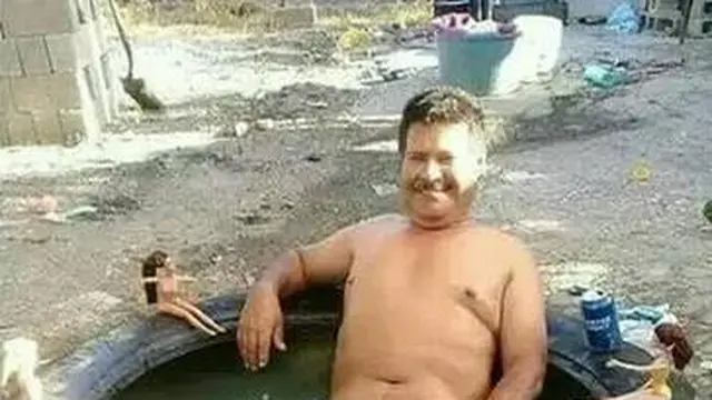 8 Potret Nyeleneh Orang Liburan Low Budget Ini Kasihan Banget