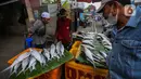 Ikan bandeng ini banyak dibeli jelang Imlek sebagai hidangan saat perayaan Tahun Baru Imlek masyarakat Tionghoa. (Liputan6.com/Angga Yuniar)