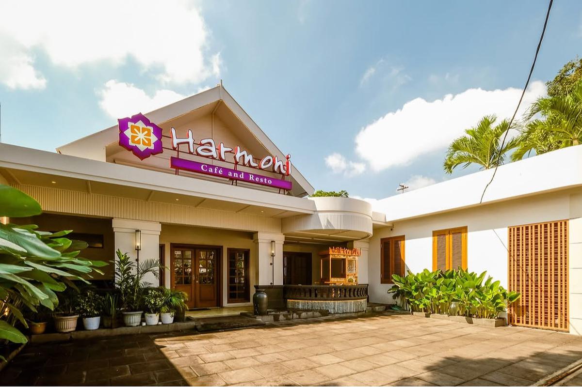 Harmoni Cafe and Resto
