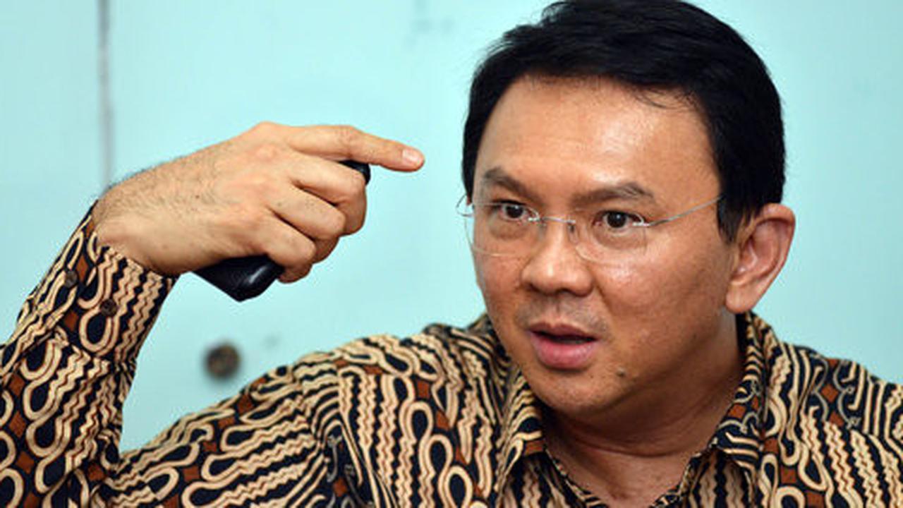 Sejak jadi gubernur, Ahok hobi 'cuci gudang' PNS, yang malas disikat