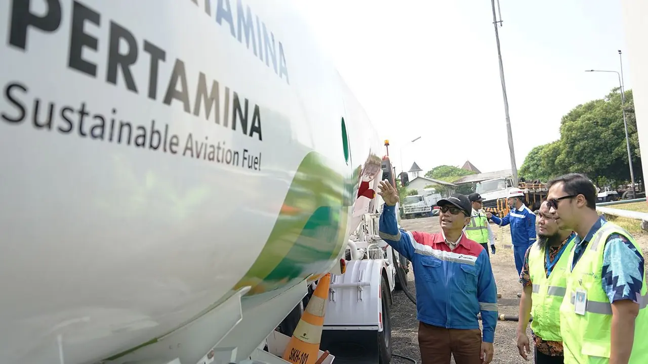 Garuda Indonesia menjajaki penggunaan energi terbarukan bioavtur J2.4, yang merupakan bagian dari pengembangan konsep Sustainable Aviation Fuel (SAF). (Dok GIAA)