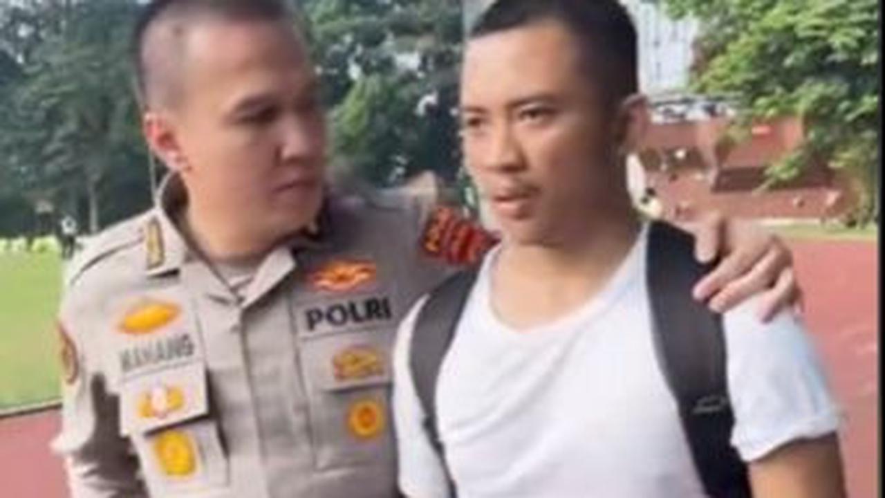 Menurut informasi, Reggi terdaftar sebagai casis di Polda Jawa Barat.