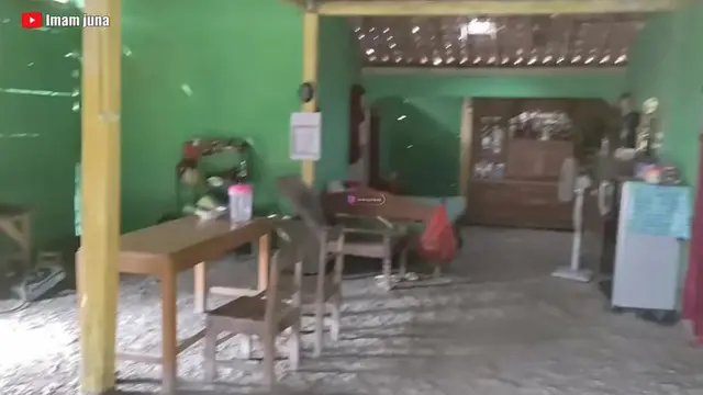 Potret rumah Pratama Arhan sebelum direnovasi (Sumber: Youtube/ Imam Juna)