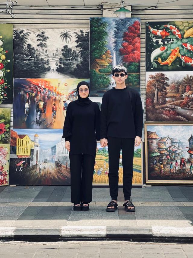 Dinda Hauw dan Rey Mbayang. (Foto: Dok. Instagram @dindahw)